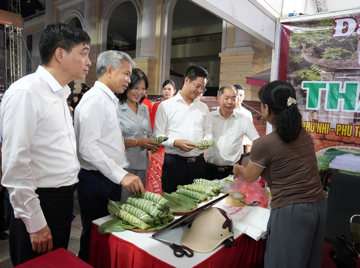 Khai mạc “Tuần hàng Việt trên địa bàn thành phố Hà Nội” năm 2025- Ảnh 1.