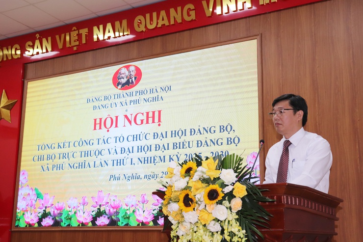 Đảng bộ xã Phú Nghĩa tổ chức Lễ trao tặng huy hiệu Đảng đợt 02/9/2025; Tổng kết công tác tổ chức Đại hội đại biểu Đảng bộ xã lần thứ I, nhiệm kỳ 2025 - 2030; Quán triệt Nghị quyết Đại hội Đảng bộ xã- Ảnh 13.