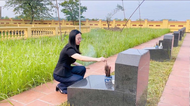 Xã Phúc Thọ tổ chức các Đoàn thăm, viếng nghĩa trang Liệt sĩ nhân kỷ niệm 80 năm Ngày Quốc khánh 2/9- Ảnh 9.