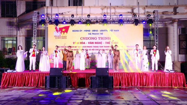 Hòa nhịp cùng đất nước: Chương trình văn hóa -  văn nghệ - thể thao đặc sắc tại xã Thanh Trì - Ảnh 7.