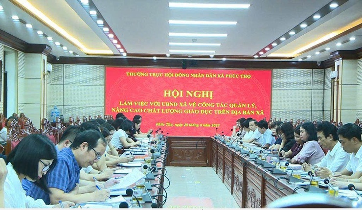 HĐND xã Phúc Thọ làm việc với UBND xã về công tác quản lý, nâng cao chất lượng giáo dục trên địa bàn- Ảnh 8.