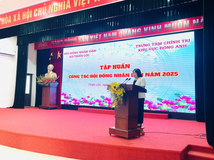 Hội nghị tập huấn công tác HĐND năm 2025 tại xã Thiên Lộc.- Ảnh 2.