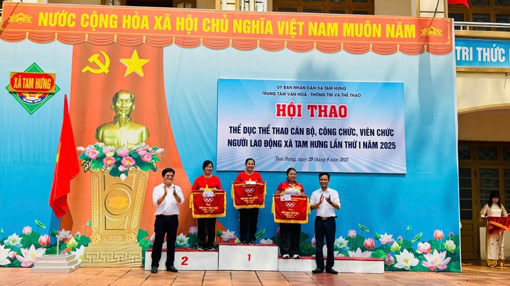TƯNG BỪNG HỘI THAO THỂ DỤC THỂ THAO XÃ TAM HƯNG LẦN THỨ I NĂM 2025- Ảnh 18.
