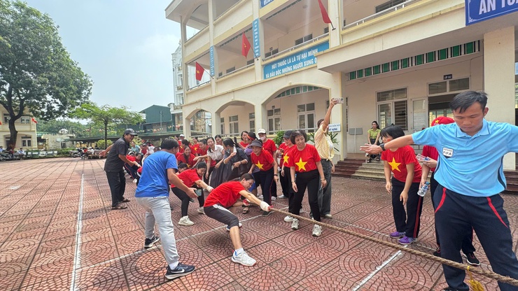 TƯNG BỪNG HỘI THAO THỂ DỤC THỂ THAO XÃ TAM HƯNG LẦN THỨ I NĂM 2025- Ảnh 12.