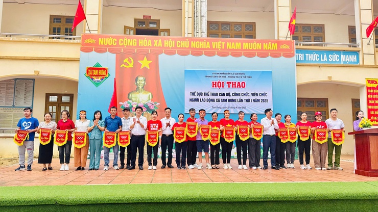 TƯNG BỪNG HỘI THAO THỂ DỤC THỂ THAO XÃ TAM HƯNG LẦN THỨ I NĂM 2025- Ảnh 10.