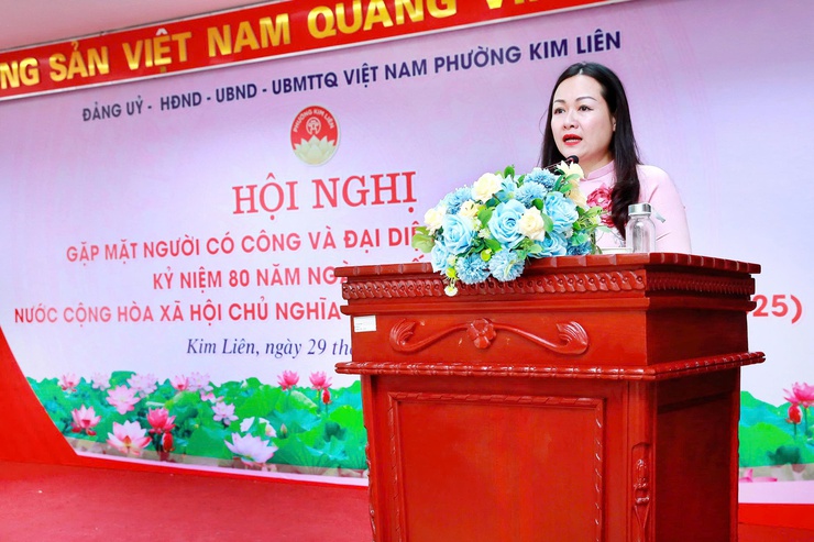 Phường Kim Liên: Hội nghị gặp mặt Người có công với cách mạng và đại diện thân nhân Liệt sĩ nhân dịp kỷ niệm 80 năm Quốc khánh 2/9- Ảnh 3.