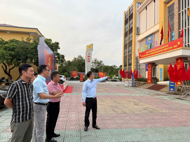 Phường Lĩnh Nam rực rỡ cờ hoa, sẵn sàng cho kỳ đại hội lịch sử- Ảnh 4.