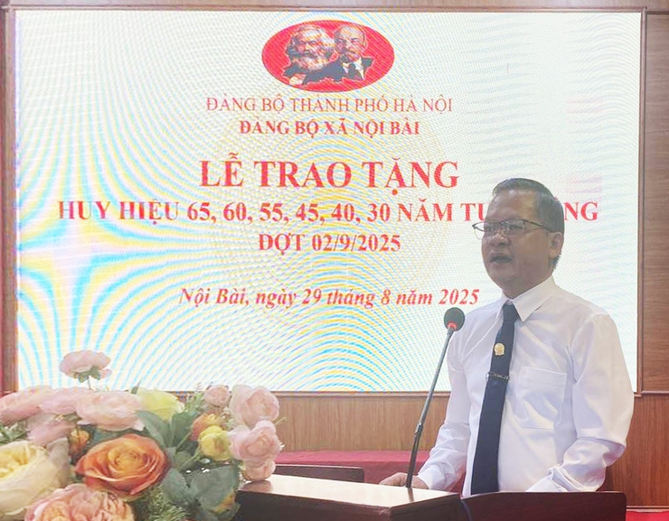 55 ĐẢNG VIÊN ĐẢNG BỘ XÃ NỘI BÀI ĐƯỢC TRAO TẶNG, TRUY TẶNG HUY HIỆU ĐẢNG ĐỢT 2/9- Ảnh 1.