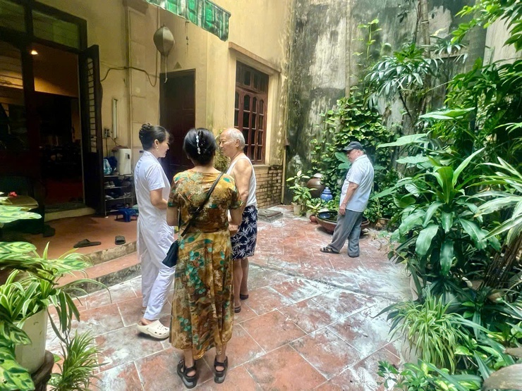 PHƯỜNG VĂN MIẾU – QUỐC TỬ GIÁM PHUN HÓA CHẤT, VỆ SINH MÔI TRƯỜNG, PHÒNG CHỐNG DỊCH BỆNH PHỤC VỤ LỄ KỶ NIỆM 80 NĂM QUỐC KHÁNH NƯỚC CỘNG HÒA XÃ HỘI CHỦ NGHĨA VIỆT NAM 02/9- Ảnh 2.