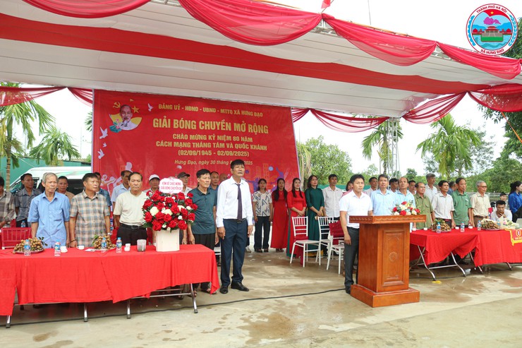Giải Bóng Chuyền da Mở Rộng Mừng Kỷ Niệm 80 Năm Cách Mạng Tháng Tám và Quốc Khánh 2/9: Một Ngày Hội Thể Thao Đặc Sắc Tại Thôn Độ Chàng- Ảnh 1.