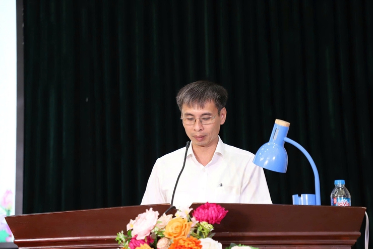 Xã Hồng Vân tổ chức hội nghị tổng kết phong trào gương điển hình tiên tiến giai đoạn 2020 - 2025 và biểu dương, khen thưởng các tập thể, cá nhân có thành tích xuất sắc.- Ảnh 1.