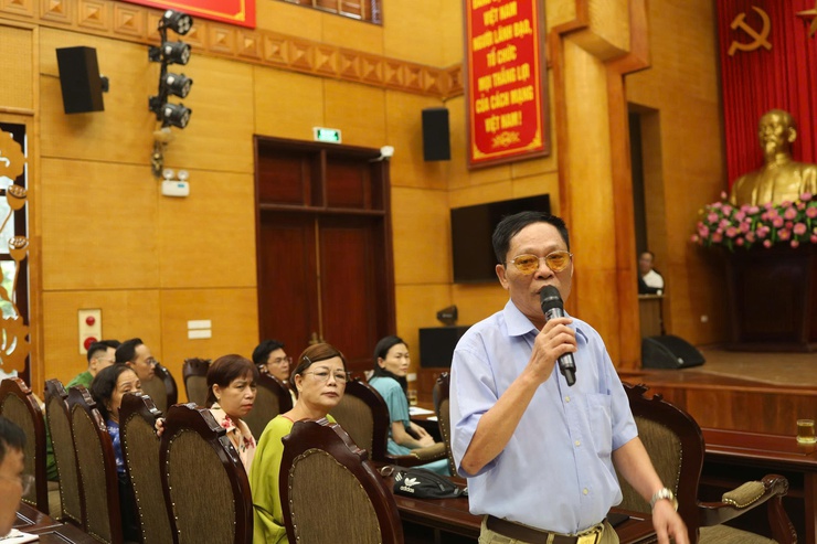 Phường Tây Hồ triển khai kế hoạch tặng quà người dân nhân kỷ niệm 80 năm Cách mạng tháng Tám và Quốc khánh 2/9- Ảnh 4.