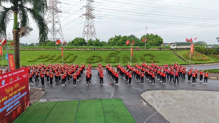 Ngày hội Văn hóa- Thể dục thể thao xã Phù Đổng thu hút gần 400 hội viên, đoàn viên và nhân dân tham gia.- Ảnh 2.