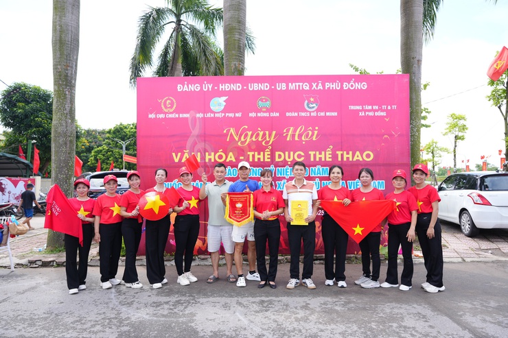 Ngày hội Văn hóa- Thể dục thể thao xã Phù Đổng thu hút gần 400 hội viên, đoàn viên và nhân dân tham gia.- Ảnh 9.