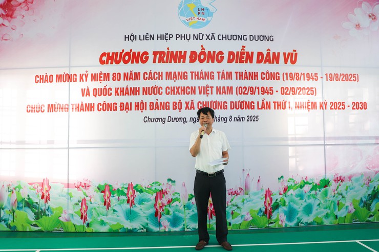Xã Chương Dương: Gần 150 cán bộ, hội viên phụ nữ tham gia đồng diễn dân vũ chào mừng Quốc khánh 2/9- Ảnh 1.
