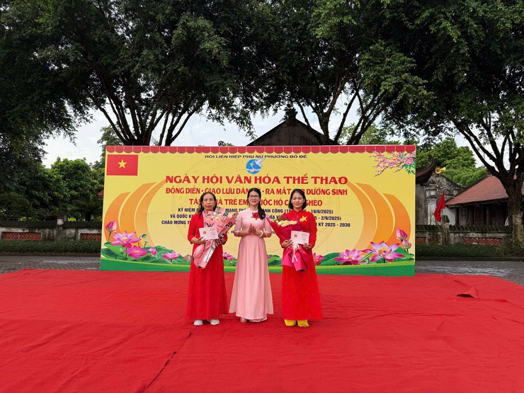 Hội Liên hiệp phụ nữ phường Bồ Đề tổ chức Ngày hội văn hoá thể thao chào mừng kỷ niệm 80 năm Cách mạng Tháng Tám thành công (19/8); Quốc khánh Nước CHXHCN Việt Nam (2/9) và thành công Đại hội Đảng bộ phường Bồ Đề lần thứ I- Ảnh 5.