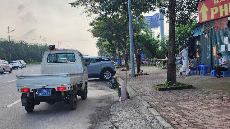 BAN CHỈ ĐẠO 197 XÃ NỘI BÀI RA QUÂN ĐẢM BẢO TRẬT TỰ AN TOÀN GIAO THÔNG, TRẬT TỰ CÔNG CỘNG- Ảnh 4.
