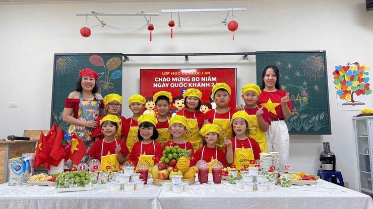 Học sinh khối 2 Tiểu học Đống Đa: Trải nghiệm ý nghĩa, nuôi dưỡng lòng tự hào dân tộc- Ảnh 1.