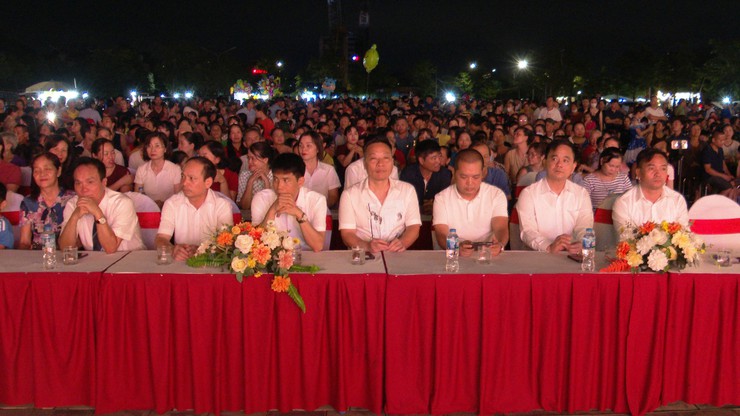 Chương trình nghệ thuật Phúc Thịnh: Khát vọng phát triển, vươn mình toả sáng- Ảnh 7.