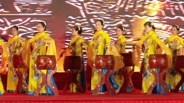Chương trình nghệ thuật Phúc Thịnh: Khát vọng phát triển, vươn mình toả sáng- Ảnh 6.