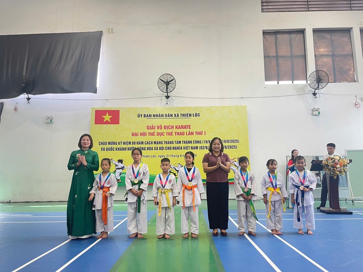 Giải vô địch Karate Đại hội TDTT xã Thiên Lộc lần thứ I - năm 2025- Ảnh 12.
