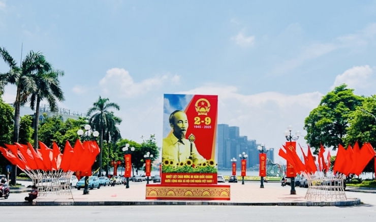 Giới thiệu bài thơ: “Trước ngày hội lớn”- Ảnh 2.