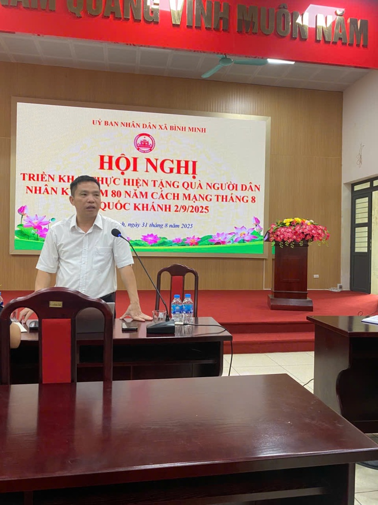 Bình Minh tổ chức hội nghị triển khai tặng quà cho người dân nhân dịp kỷ niệm 80 năm cách mạng tháng Tám và Quốc khánh 2/9- Ảnh 2.