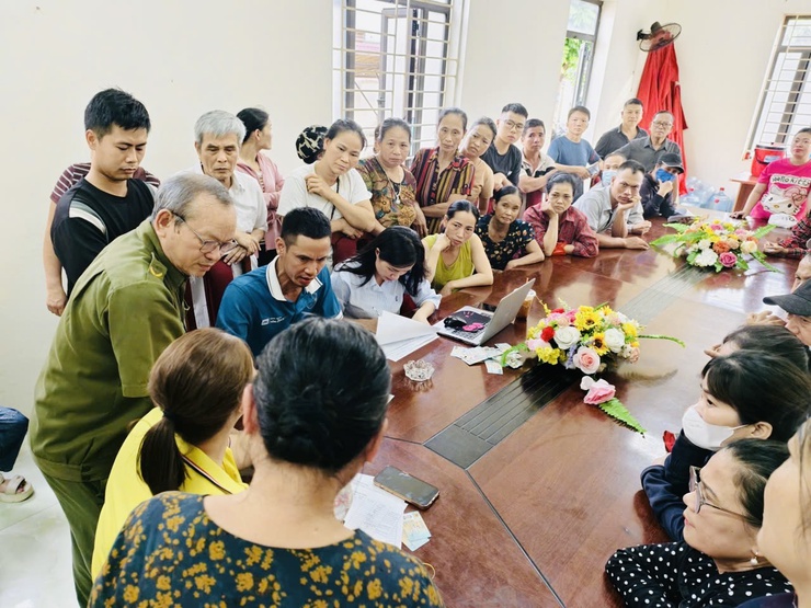 NHÂN DÂN XÃ THIÊN LỘC PHẤN KHỞI ĐẾN NHÀ VĂN HÓA THÔN NHẬN QUÀ NHÂN DỊP TẾT ĐỘC TẬP 02/9- Ảnh 14.