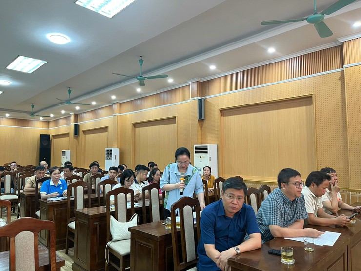 XÃ ĐẠI THANH TỔ CHỨC HỘI NGHỊ TRIỂN KHAI NGHỊ QUYẾT SỐ 263/NQ-CP NGÀY 29/8/2025 VỀ VIỆC TẶNG QUÀ CHO TOÀN THỂ NHÂN DÂN NHÂN KỶ NIỆM 80 NĂM CÁCH MẠNG THÁNG TÁM VÀ QUỐC KHÁNH NƯỚC CHXHCN VIỆT NAM 2/9/2025- Ảnh 1.