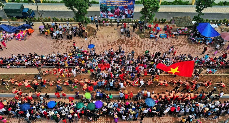 Kéo Co Ngồi Đền Trấn Vũ: Nghi Lễ Văn Hóa Độc Đáo Của Người Dân Thạch Bàn- Ảnh 3.
