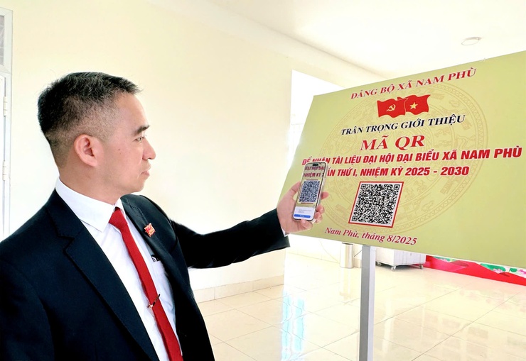 Đại hội Đảng bộ xã Nam Phù lần thứ I, nhiệm kỳ 2025-2030: Lời cam kết mạnh mẽ về sự đổi mới toàn diện, đồng bộ và thực chất- Ảnh 14.