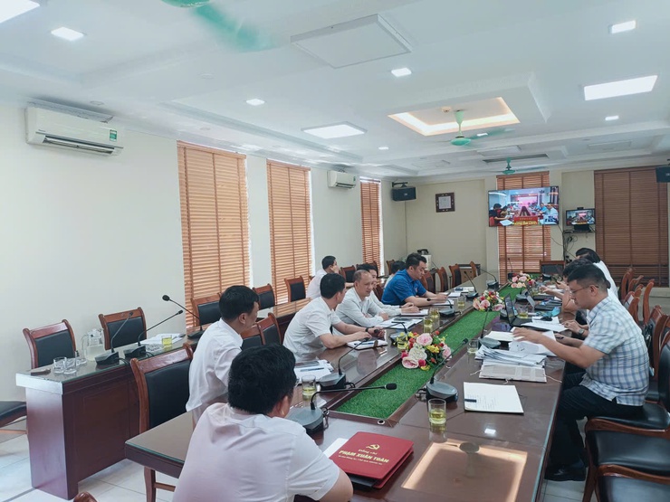 Hội nghị trực tuyến với Thành phố về triển khai chuẩn bị tổ chức các hoạt động kỷ niệm 80 năm Cách mạng tháng Tám thành công và Quốc khánh 2/9/2025- Ảnh 4.
