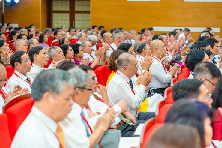 Đại hội đại biểu Đảng bộ Phường Ô Chợ Dừa lần thứ I, nhiệm kỳ 2025 - 2030 : Những hình ảnh đáng nhớ- Ảnh 24.