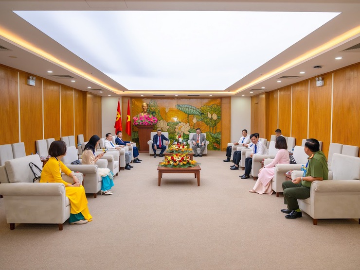 Đại hội đại biểu Đảng bộ Phường Ô Chợ Dừa lần thứ I, nhiệm kỳ 2025 - 2030 : Những hình ảnh đáng nhớ- Ảnh 5.