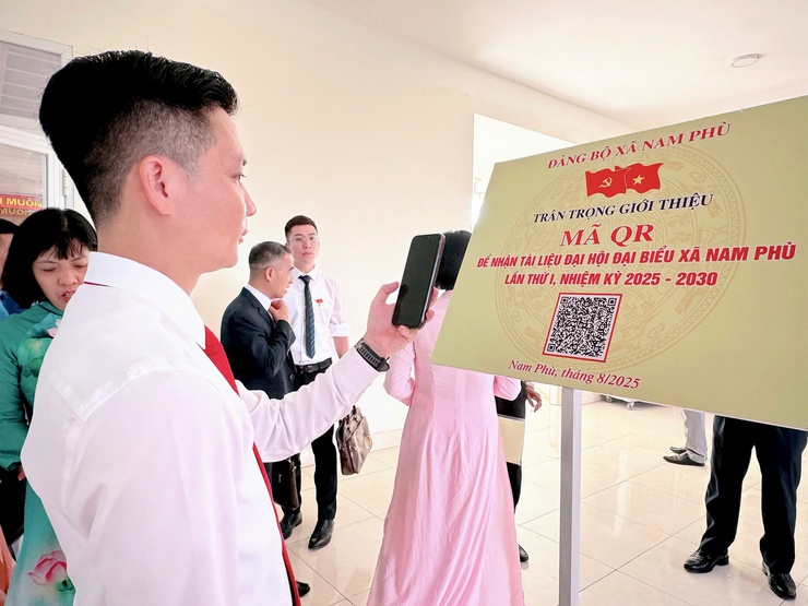 Đại hội Đảng bộ xã Nam Phù lần thứ I, nhiệm kỳ 2025-2030: Lời cam kết mạnh mẽ về sự đổi mới toàn diện, đồng bộ và thực chất- Ảnh 17.