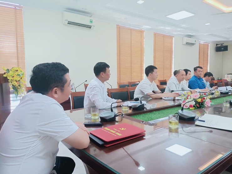 Hội nghị trực tuyến với Thành phố về triển khai chuẩn bị tổ chức các hoạt động kỷ niệm 80 năm Cách mạng tháng Tám thành công và Quốc khánh 2/9/2025- Ảnh 2.