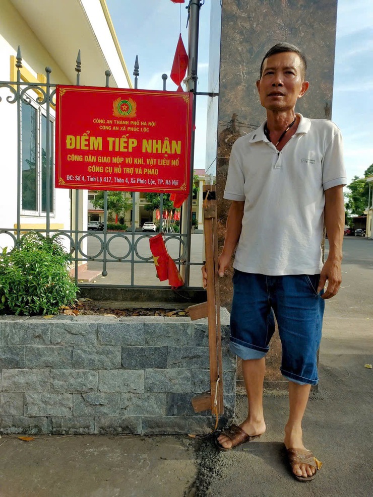 Công an xã Phúc Lộc tăng cường công tác thu hồi vũ khí, vật liệu nổ, công cụ hỗ trợ và pháo vì an toàn của mỗi người, mỗi gia đình và toàn xã hội- Ảnh 3.