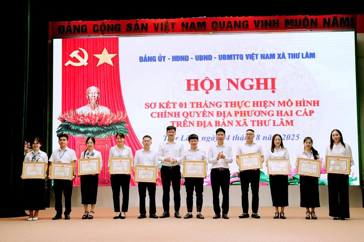 Xã Thư Lâm tổ chức Hội nghị sơ kết đánh giá 1 tháng thực hiện mô hình chính quyền địa phương hai cấp- Ảnh 10.
