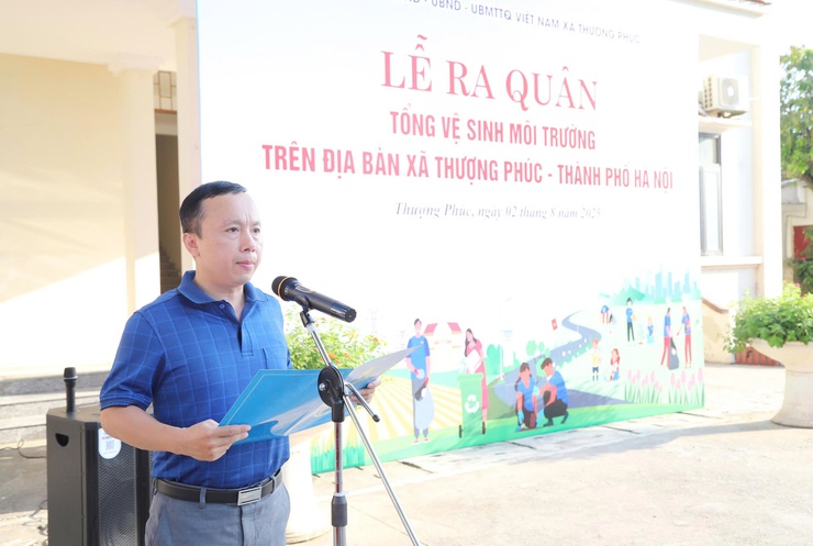 Cán bộ và nhân dân xã Thượng Phúc chung tay bảo vệ môi trường- Ảnh 2.