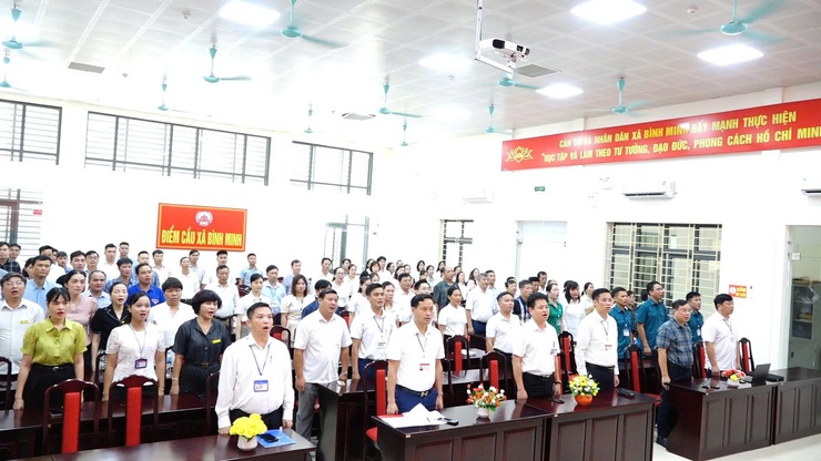 XÃ BÌNH MINH TỔ CHỨC LỄ CHÀO CỜ ĐẦU TUẦN; ĐÁNH GIÁ KẾT QUẢ THÁNG 7, TRIỂN KHAI NHIỆM VỤ TRỌNG TÂM THÁNG 8- Ảnh 2.