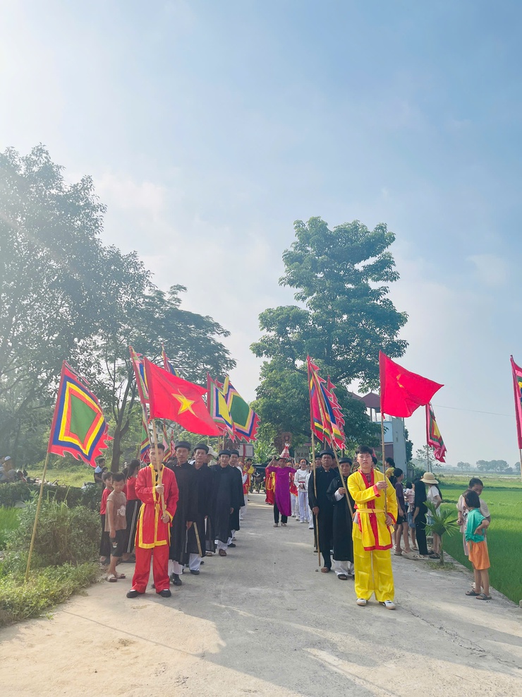 LỄ ĐÓN PHỤC HỒI SẮC PHONG ĐỀN BẾN- Ảnh 7.