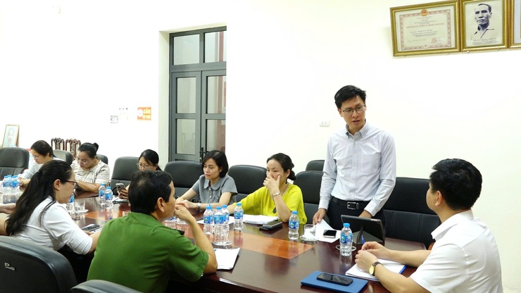 Hội nghị gặp gỡ, trao đổi với câu lạc bộ doanh nghiệp cụm công nghiệp Thanh Oai: Chung tay vì phát triển bền vững- Ảnh 1.