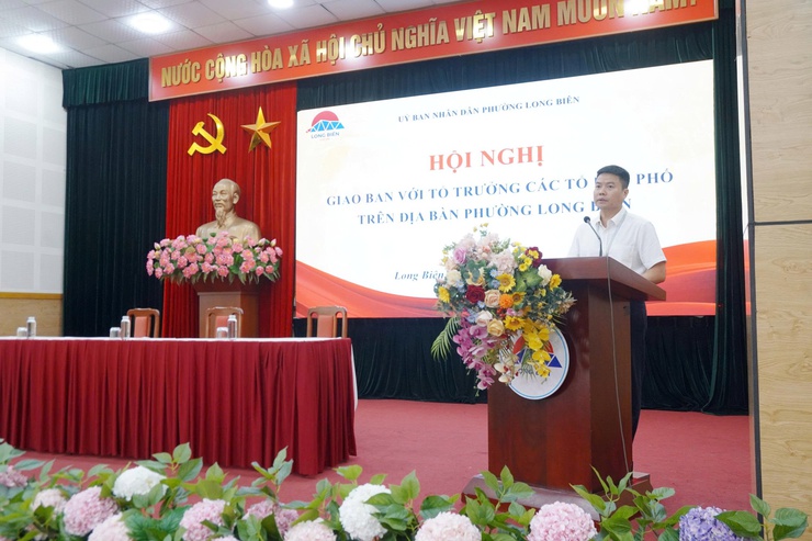 UBND phường Long Biên tổ chức hội nghị giao ban Tổ trưởng tổ dân phố tháng 7/2025- Ảnh 3.