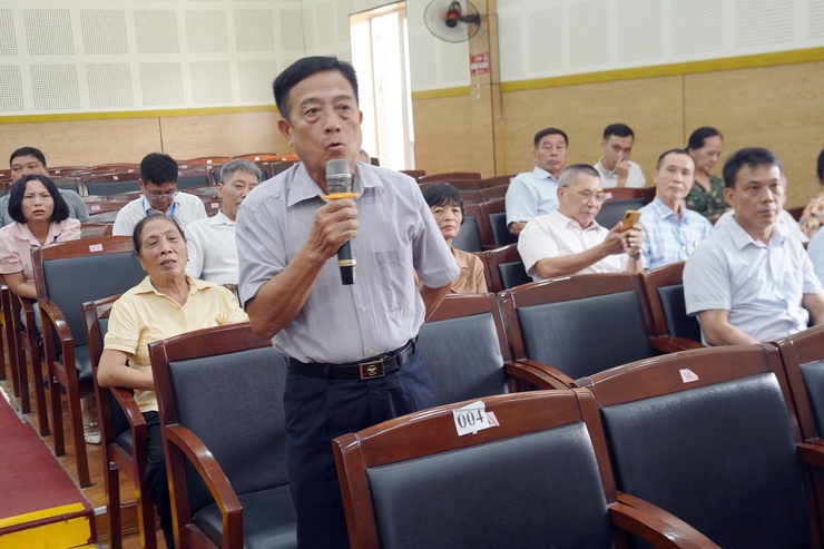 UBND phường Long Biên tổ chức hội nghị giao ban Tổ trưởng tổ dân phố tháng 7/2025- Ảnh 4.
