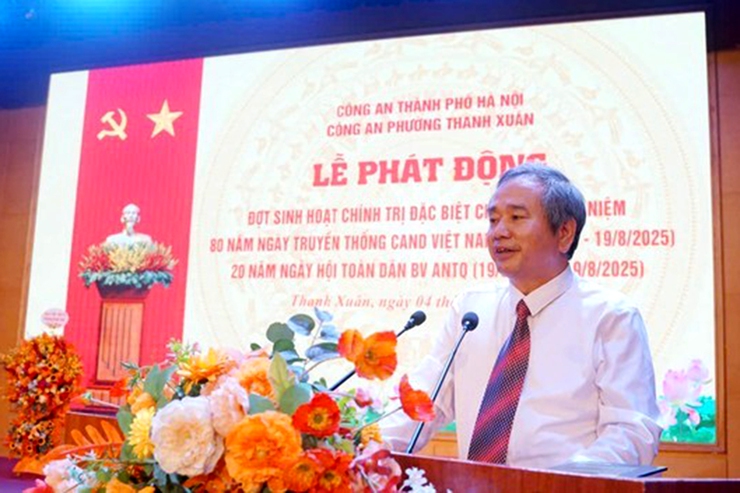Công an phường Thanh Xuân phát động đợt sinh hoạt chính trị đặc biệt kỷ niệm 80 năm Ngày truyền thống CAND- Ảnh 2.