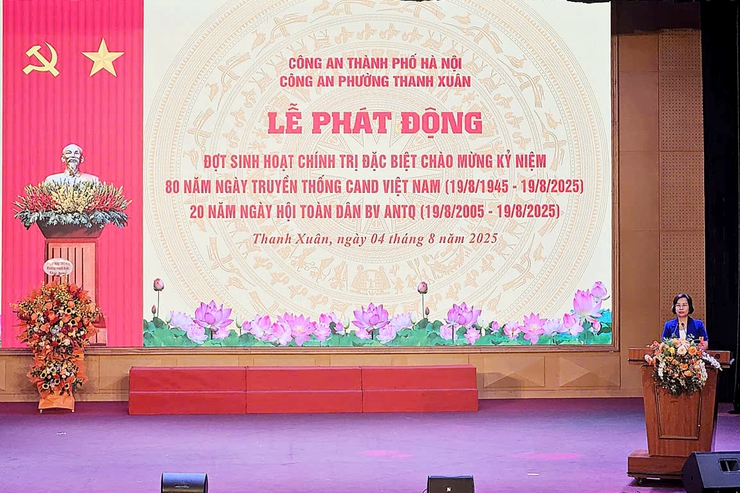 Công an phường Thanh Xuân phát động đợt sinh hoạt chính trị đặc biệt kỷ niệm 80 năm Ngày truyền thống CAND- Ảnh 3.
