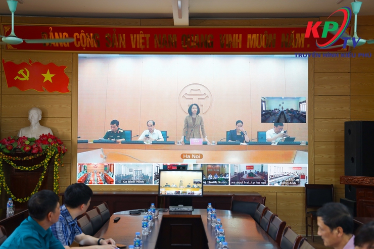 Đồng chí Vũ Thu Hà - Phó Chủ tịch UBND thành phố Hà Nội chủ trì hội nghị, báo cáo triển khai công tác chuẩn bị các hoạt động kỷ niệm 80 năm Cách mạng Tháng Tám và Quốc khánh 2/9- Ảnh 1.