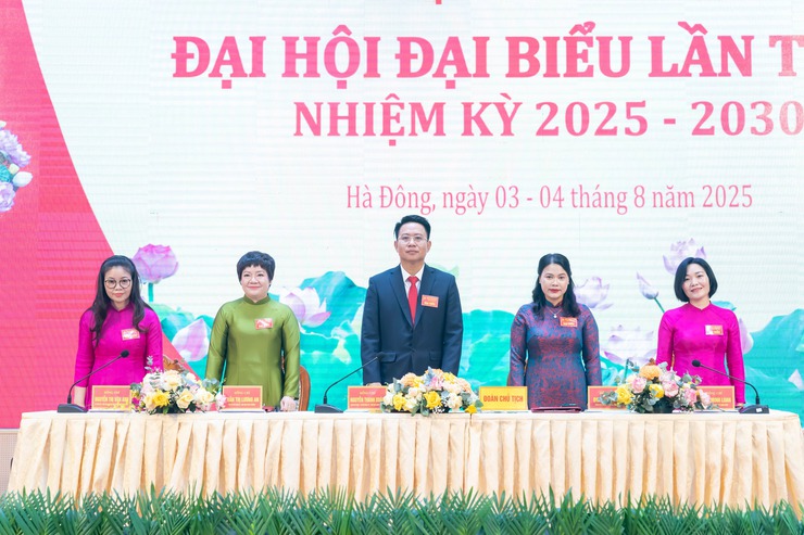 Đại hội đại biểu Đảng bộ phường Hà Đông lần thứ I, nhiệm kỳ 2025- 2030 thành công tốt đẹp- Ảnh 1.