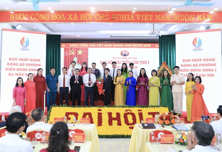 Đại hội Đại biểu Đảng bộ phường Kiến Hưng lần thứ I, nhiệm kỳ 2025- 2030 thành công rực rỡ- Ảnh 6.