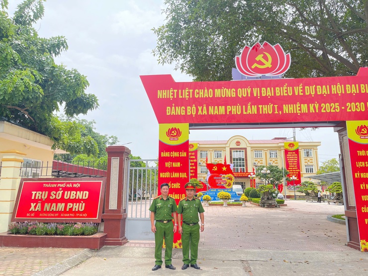 Công an xã Nam Phù bảo đảm an ninh, an toàn Đại hội đại biểu Đảng bộ xã lần thứ I, nhiệm kỳ 2025 - 2030- Ảnh 5.